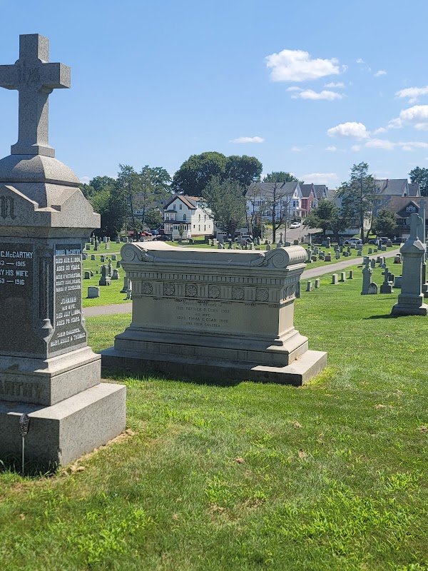 Greenlawn Cemetery grounds