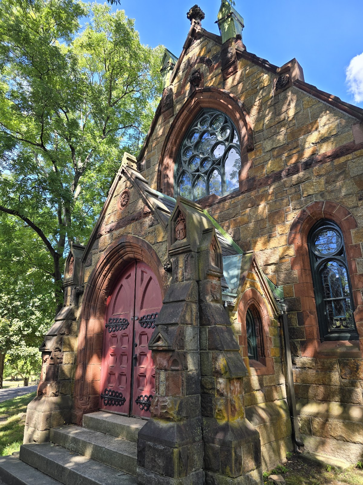 Greenlawn Cemetery cemetery grounds and headstones