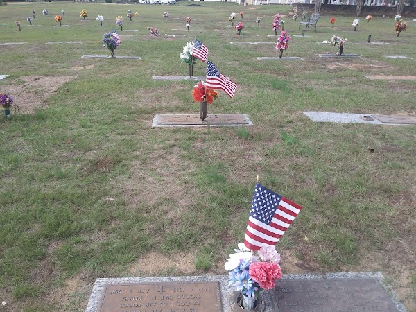 Greenlawn Memorial Park grounds