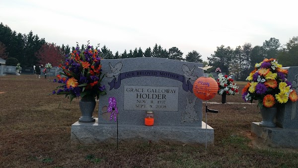 Greenlawn Memorial Park grounds