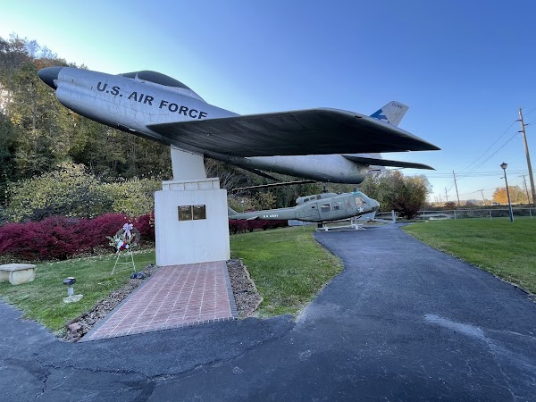 Greenup County War Memorial grounds