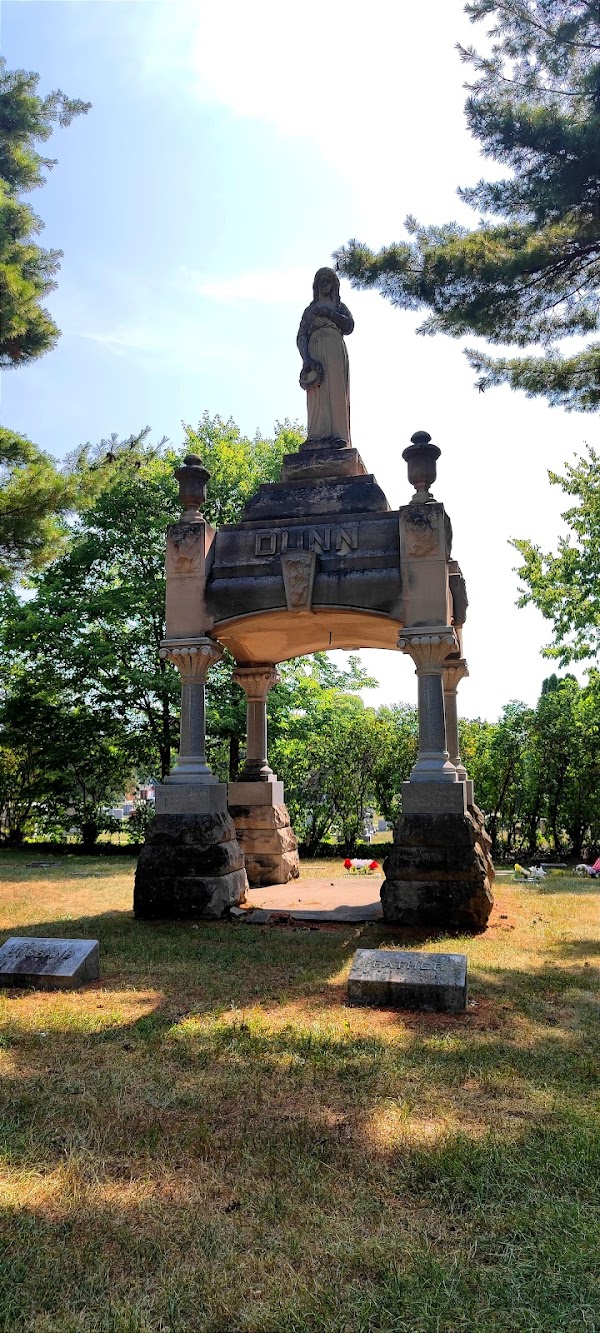 Greenwood Cemetery and Chapel grounds