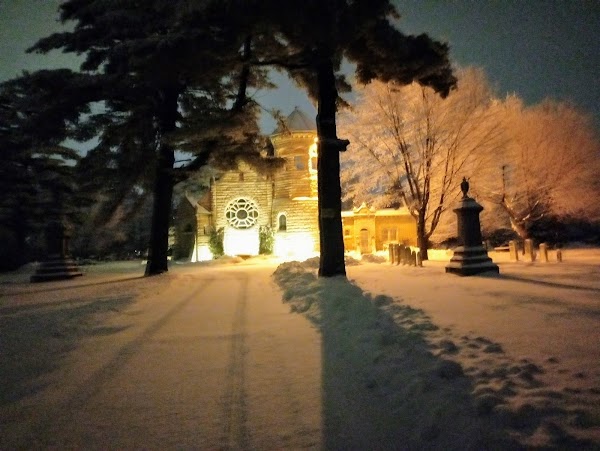 Greenwood Cemetery and Chapel grounds