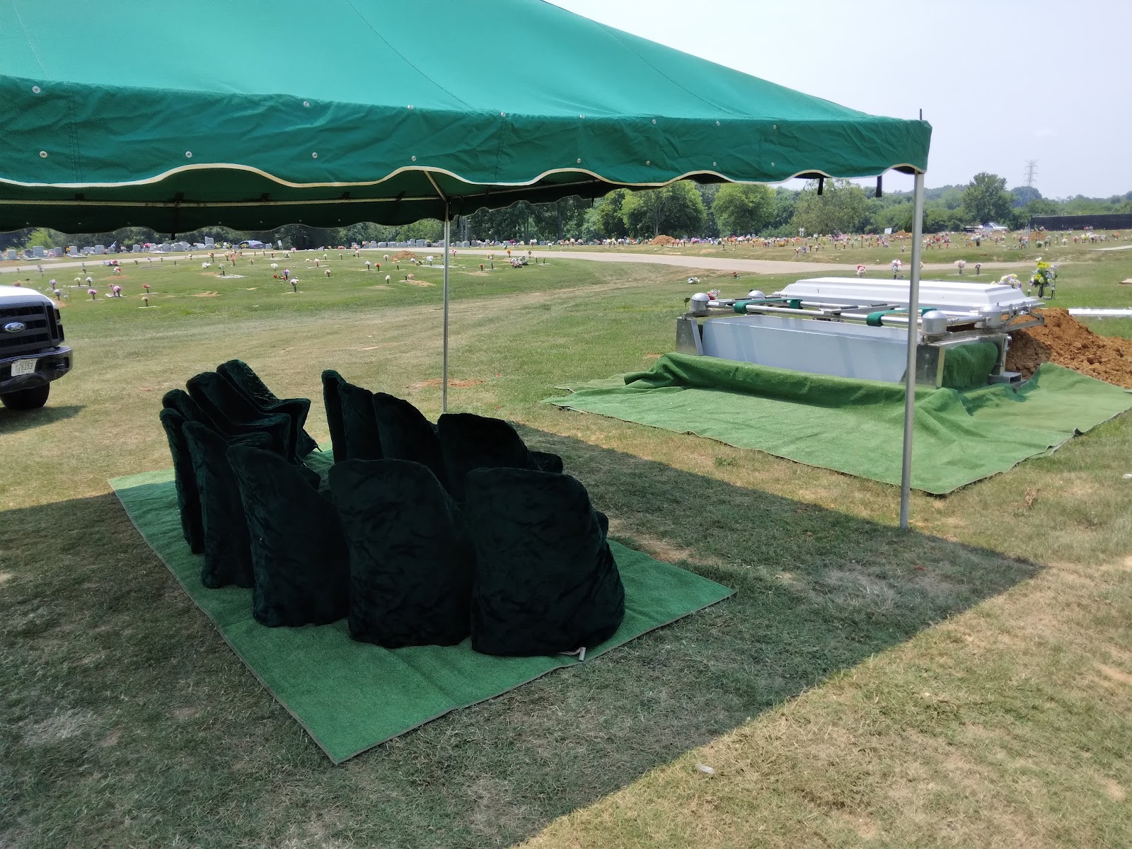 Greenwood Cemetery cemetery grounds and headstones