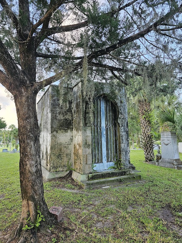 Greenwood Cemetery grounds