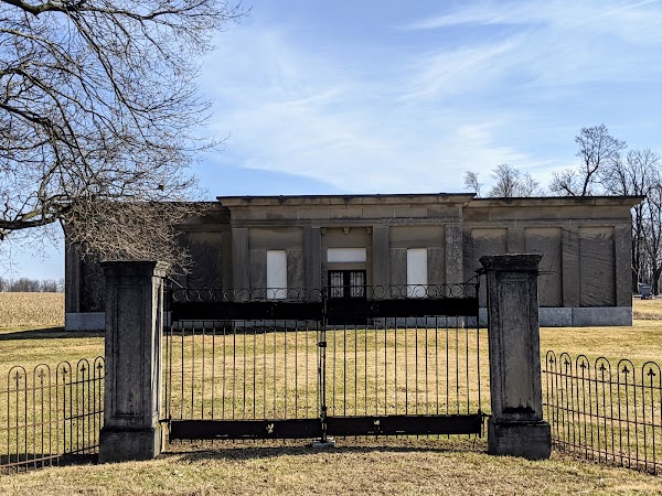 Grove Cemetery grounds
