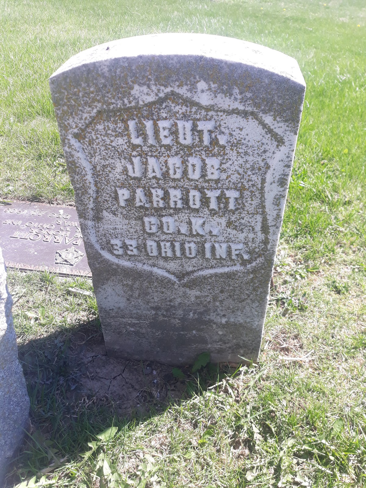 Grove Cemetery cemetery grounds and headstones