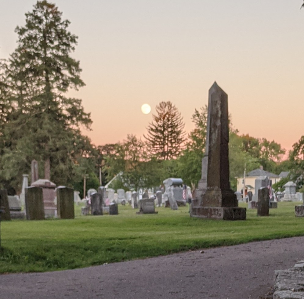 Grove Hill Cemetery cemetery grounds and headstones