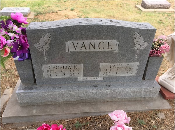 Gypsum Hill Cemetery grounds