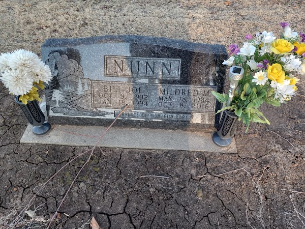 Gypsum Hill Cemetery grounds