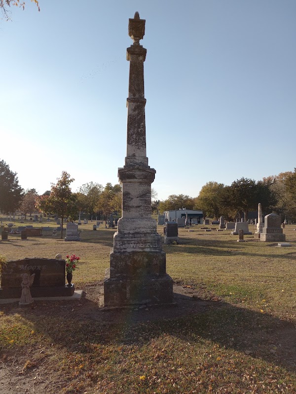 Gypsum Hill Cemetery grounds
