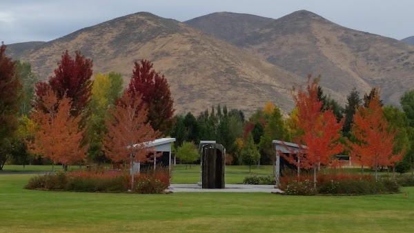 Hailey Cemetery grounds