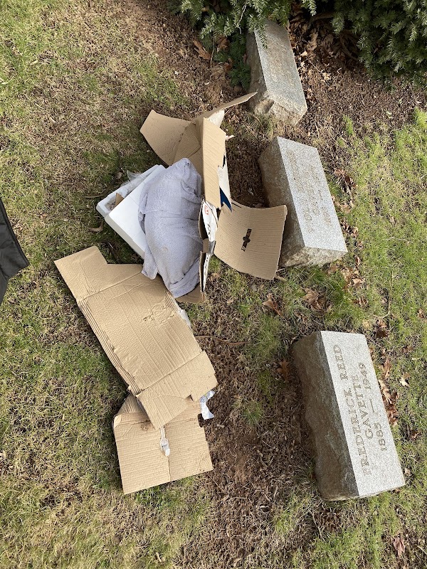 Hamden Plains Cemetery grounds