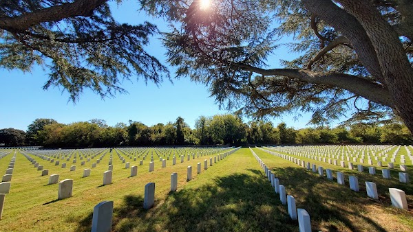 Hampton National Cemetery grounds
