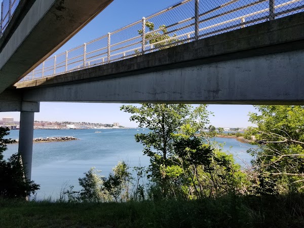 Harbor View Memorial Park grounds