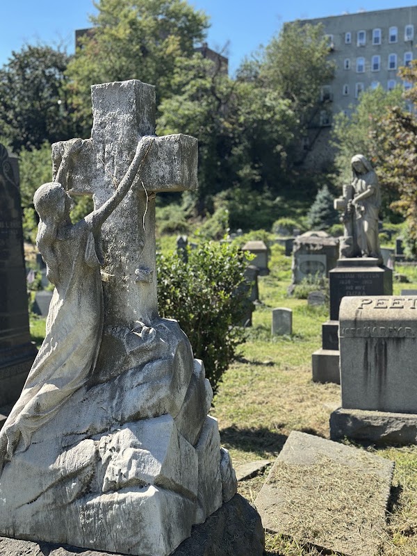 Harsimus Cemetery grounds