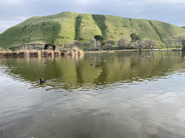 Hart Memorial Park grounds
