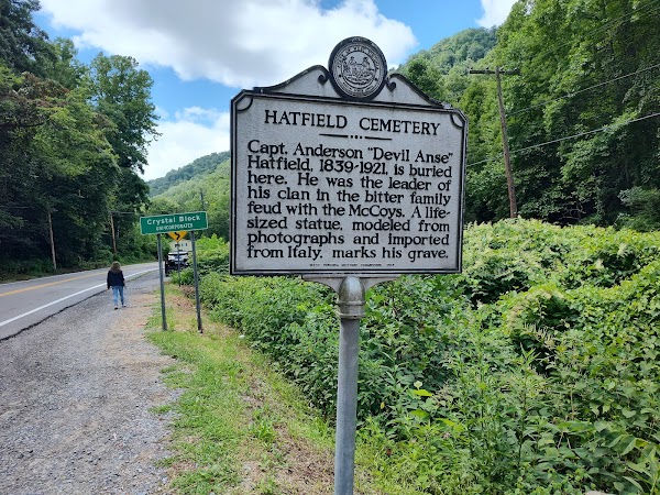 Hatfield Cemetery grounds