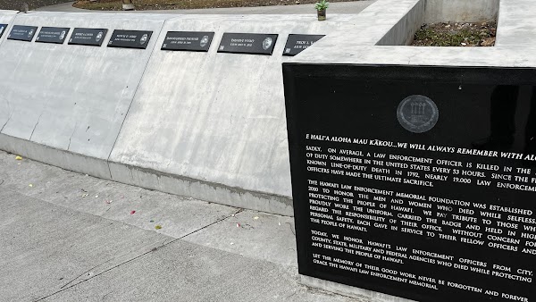 Hawaiʻi Law Enforcement Memorial grounds