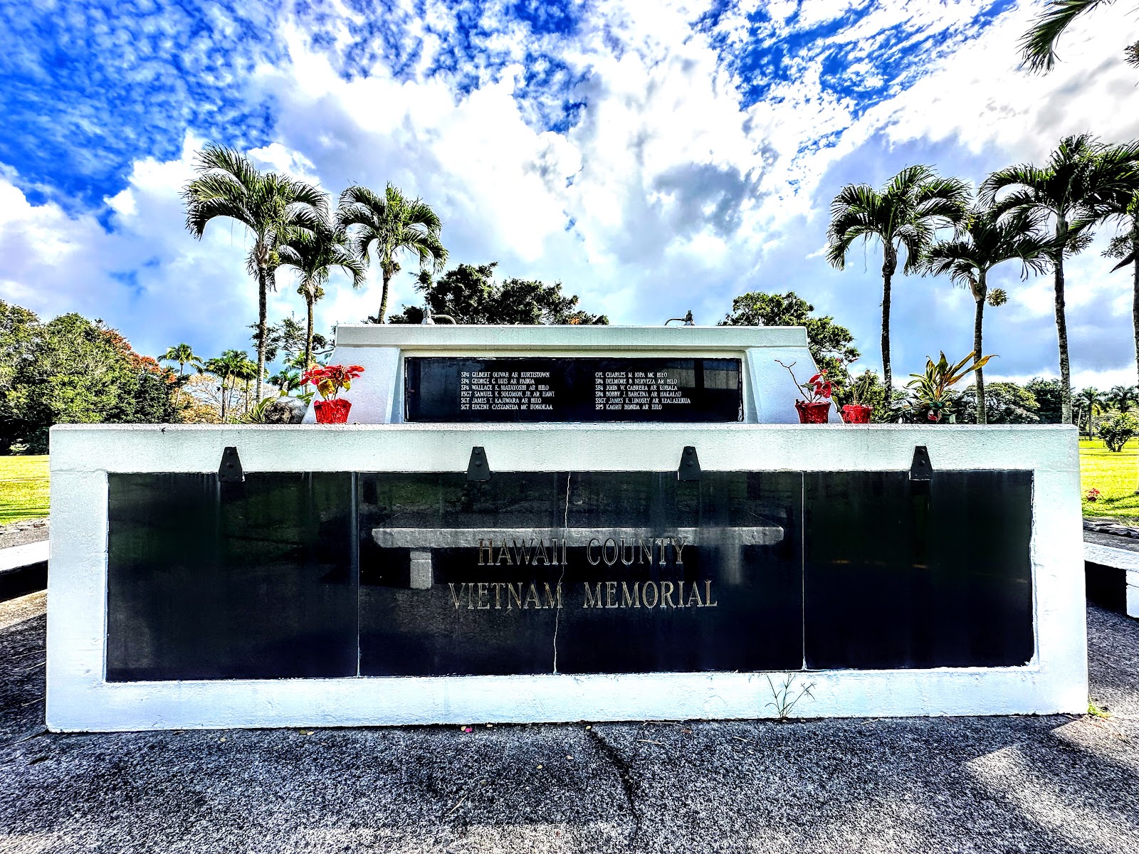 Hawaii Veterans Memorial cemetery grounds and headstones
