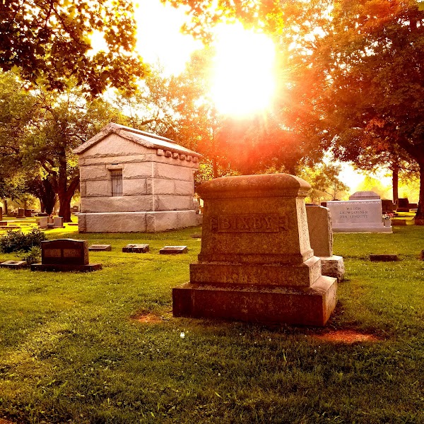 Hazelwood Cemetery grounds