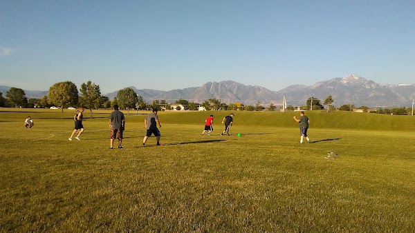 Henderson Memorial Park grounds