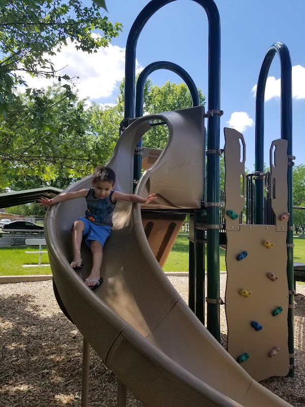 Henderson Memorial Park grounds