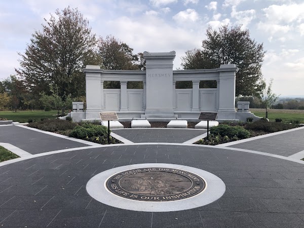 Hershey Cemetery grounds