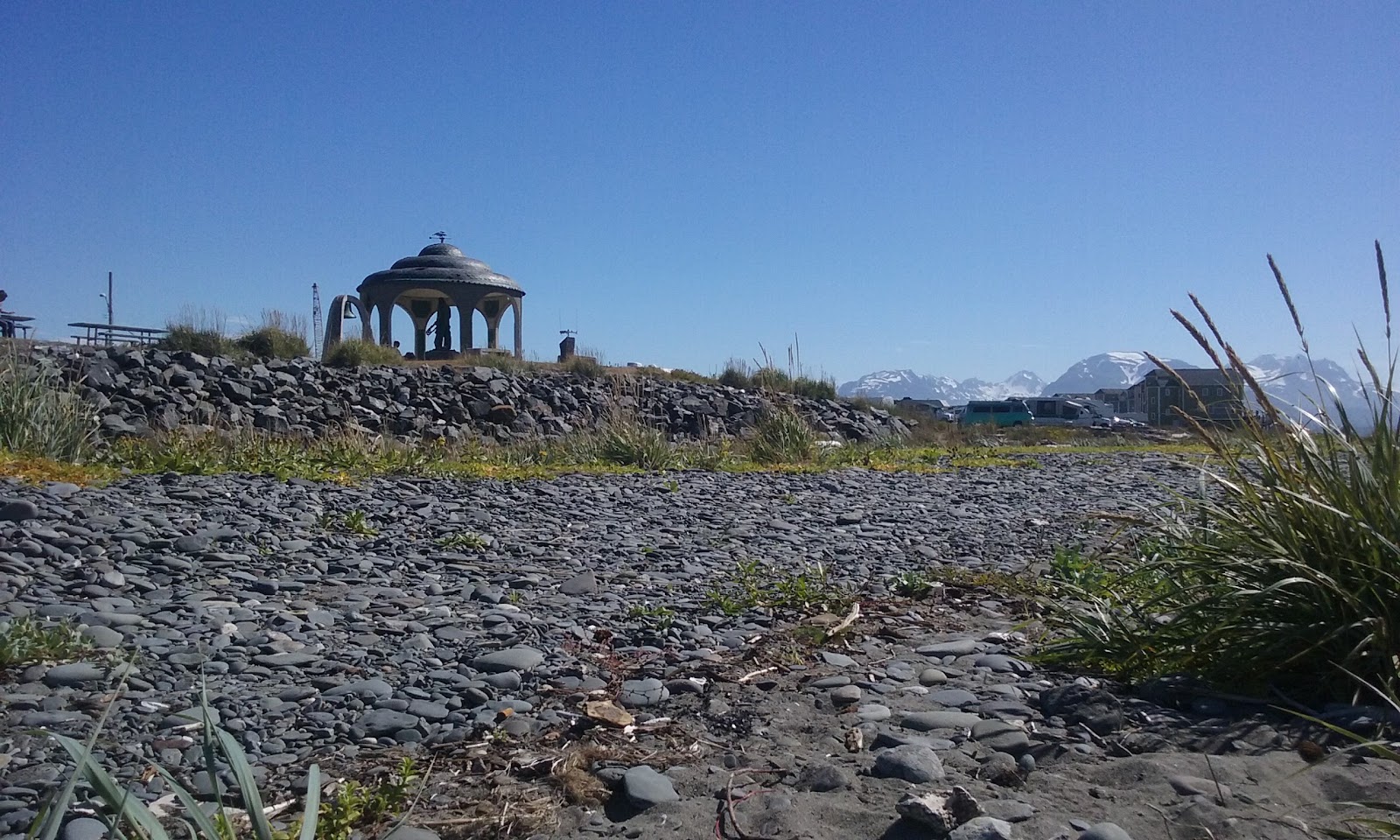 Hickerson Memorial Cemetery cemetery grounds and headstones