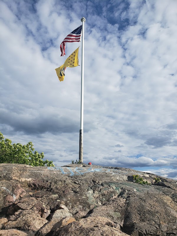 High Rock Memorial Park grounds