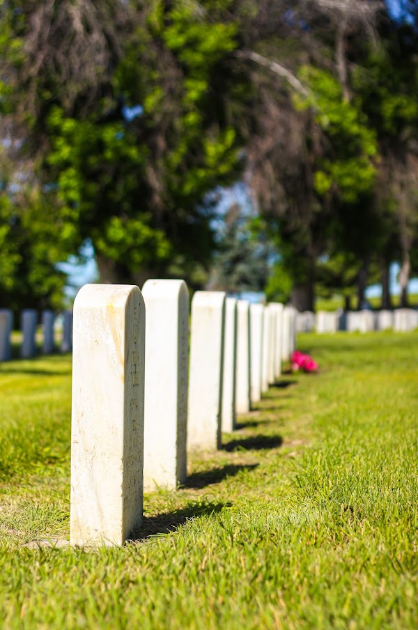 Highland Cemetery grounds