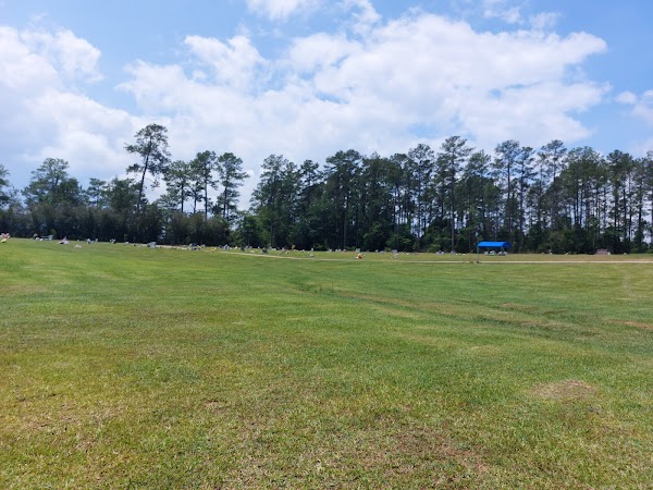 Highland Cemetery grounds