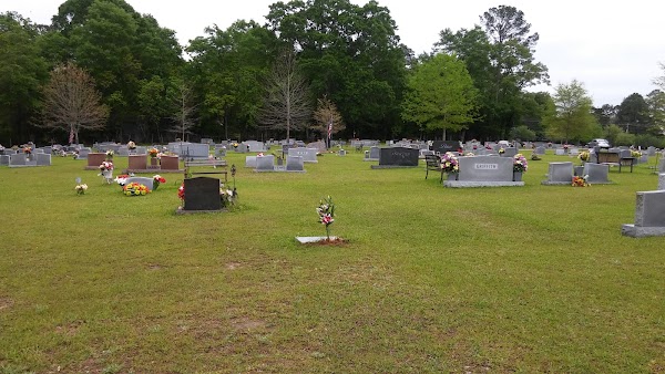 Highland Cemetery grounds