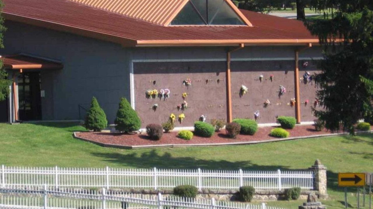 Highland Hills Memorial Park headstone and grounds