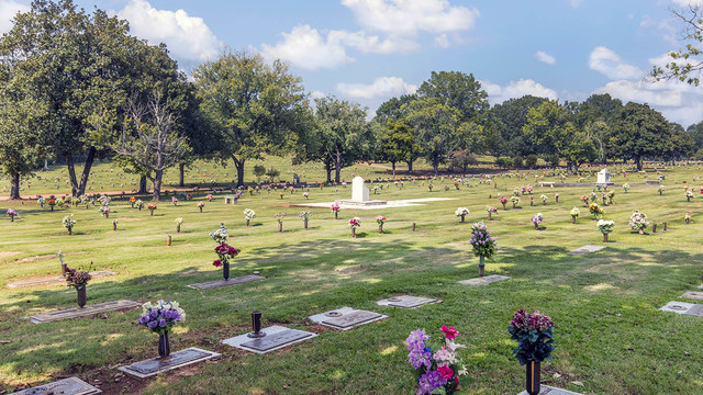 Highland Memorial Gardens headstone and grounds