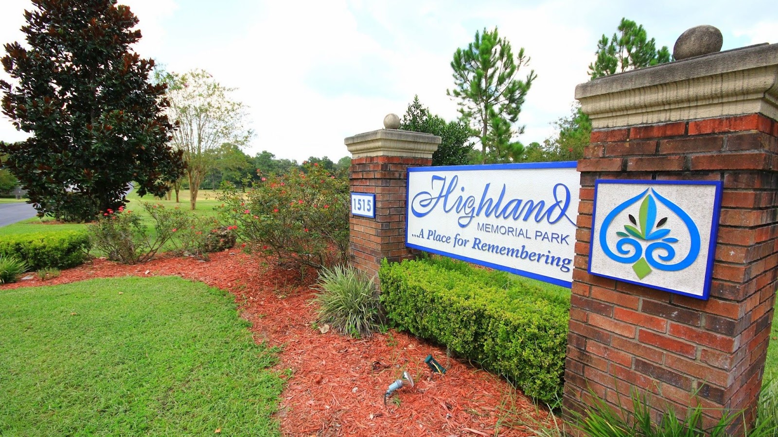 Highland Memorial Park