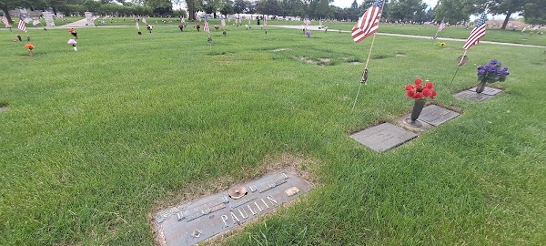 Highland Memory Gardens grounds