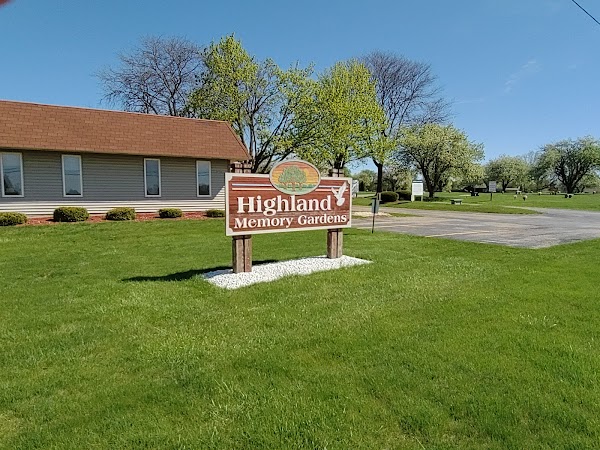 Highland Memory Gardens grounds