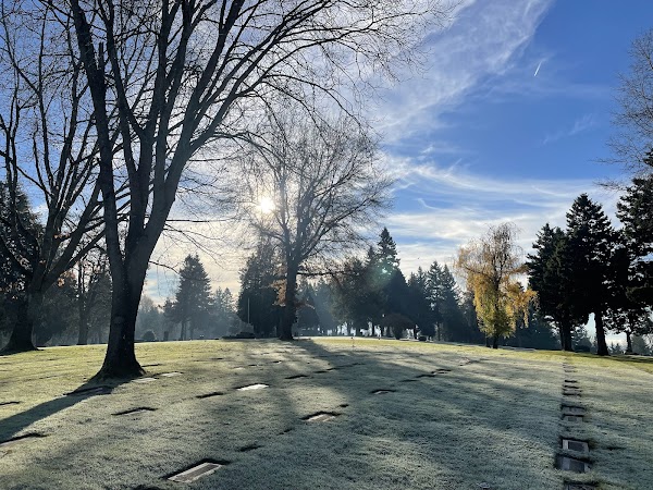 Hillcrest Burial Park grounds