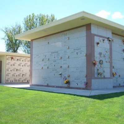 Hillcrest Memorial Gardens grounds