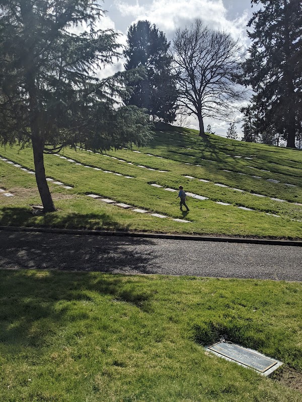 Hillcrest Memorial Park grounds