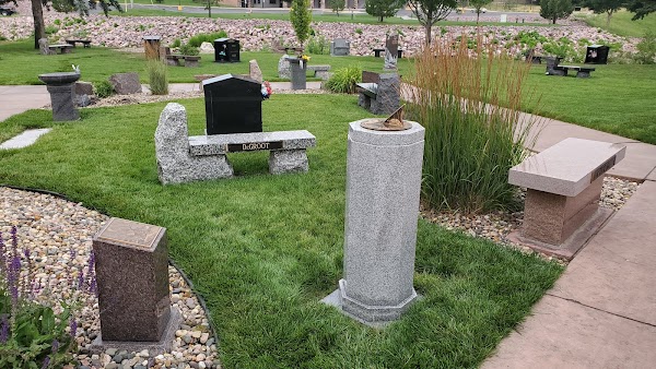 Hills of Rest Cemetery Wildwood Chapel & Mausoleum grounds