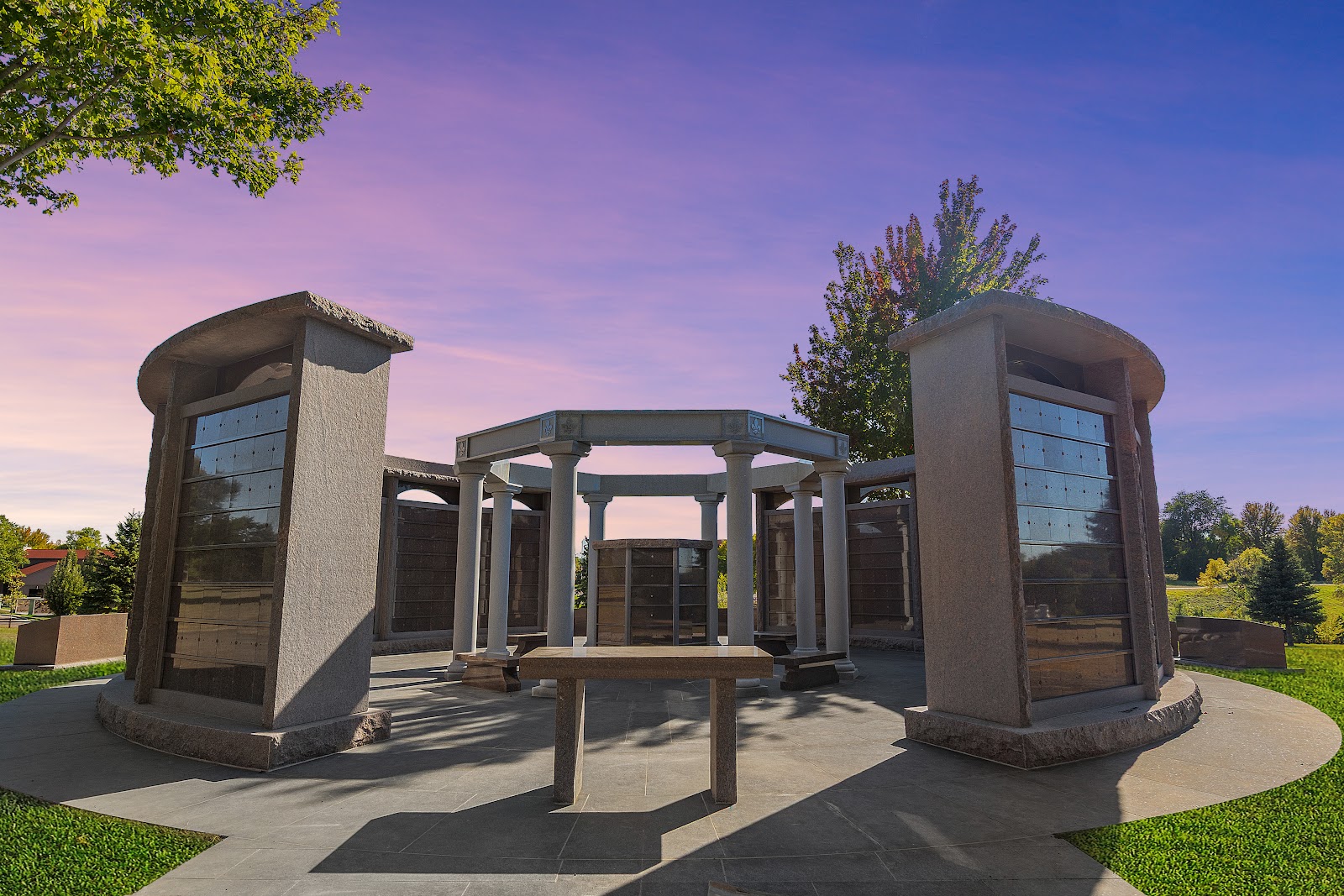 Hills of Rest Cemetery Wildwood Chapel & Mausoleum cemetery grounds and headstones