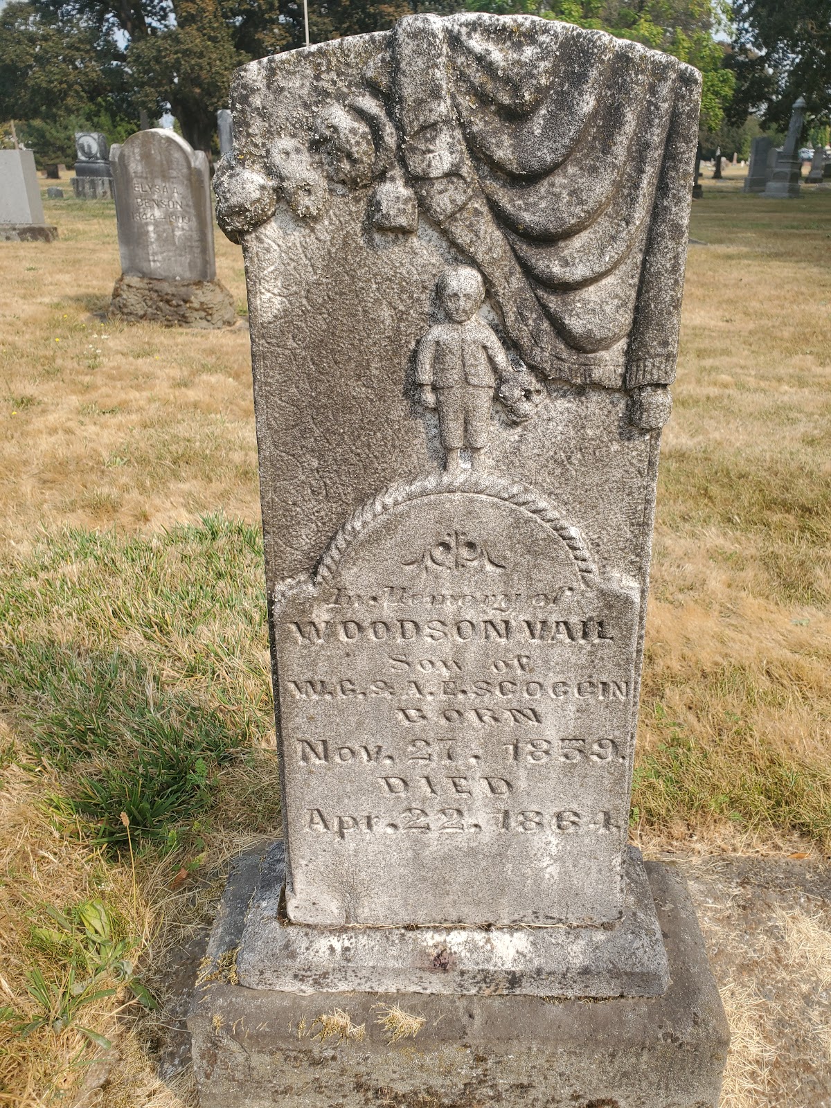 Hillsboro Pioneer Cemetery headstone and grounds
