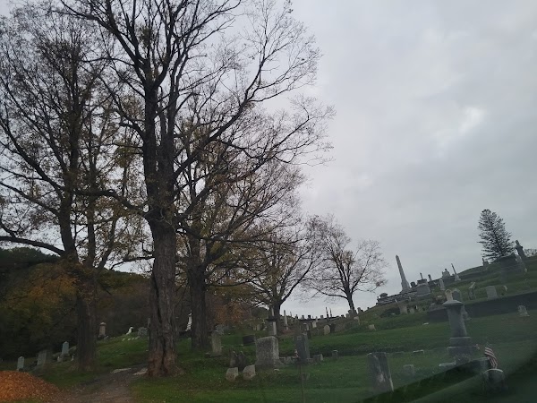 Hillside Cemetery grounds