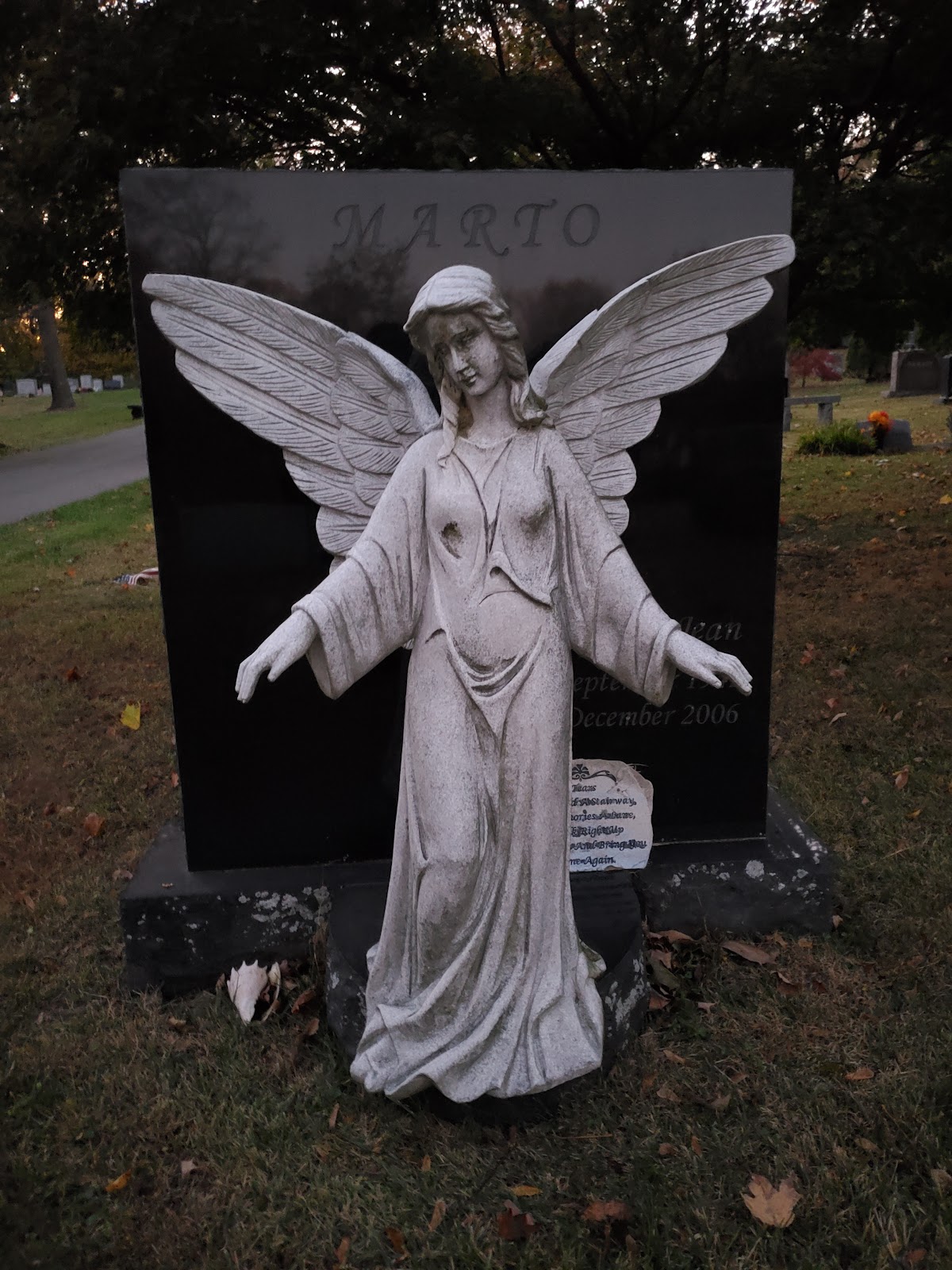 Hillside Cemetery cemetery grounds and headstones