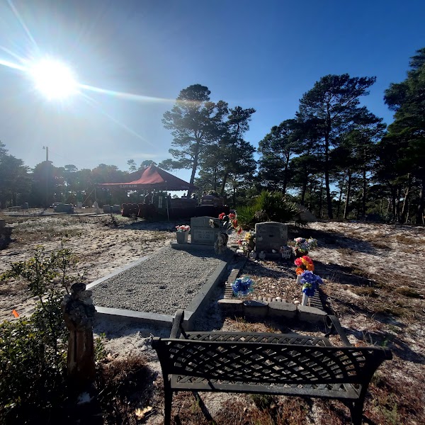 Historic Gulf Cemetery grounds