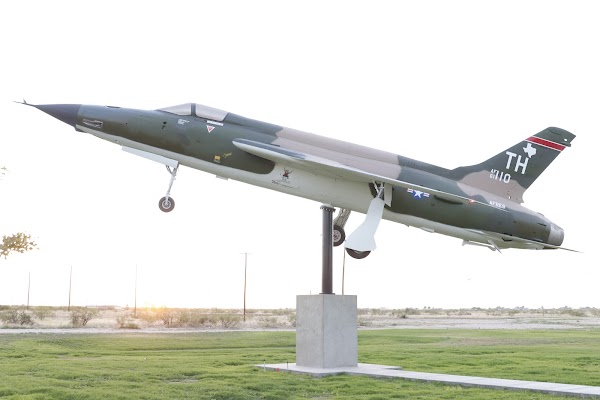 Hobbs Veterans Memorial Park grounds
