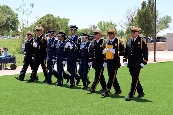 Hobbs Veterans Memorial Park grounds