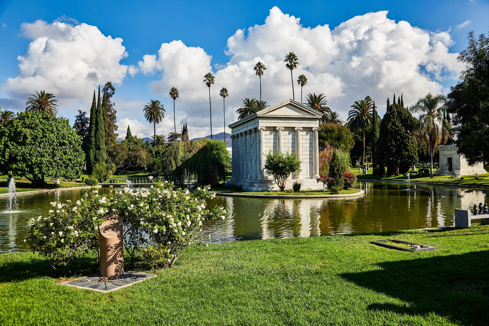 Hollywood Forever Cemetery cemetery grounds and headstones